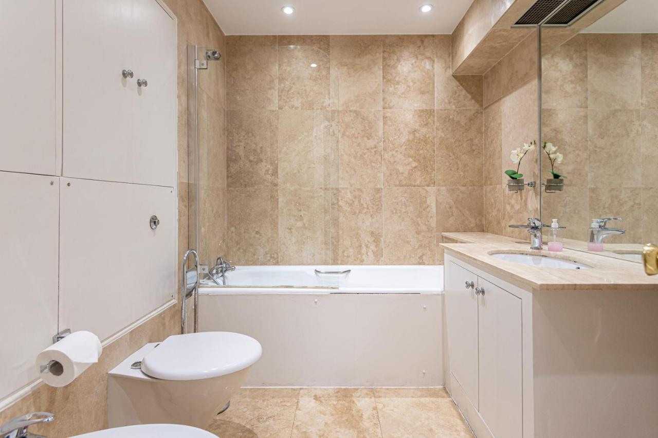 Mayfair Private Apartments Лондон Екстериор снимка